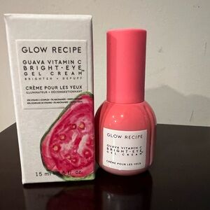 GLOW RECIPE
GUAVA VITAMIN C BRIGHT-EYE
GEL CREAM